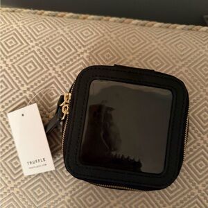 Truffle Black Travel Case Clarity Petite NWT